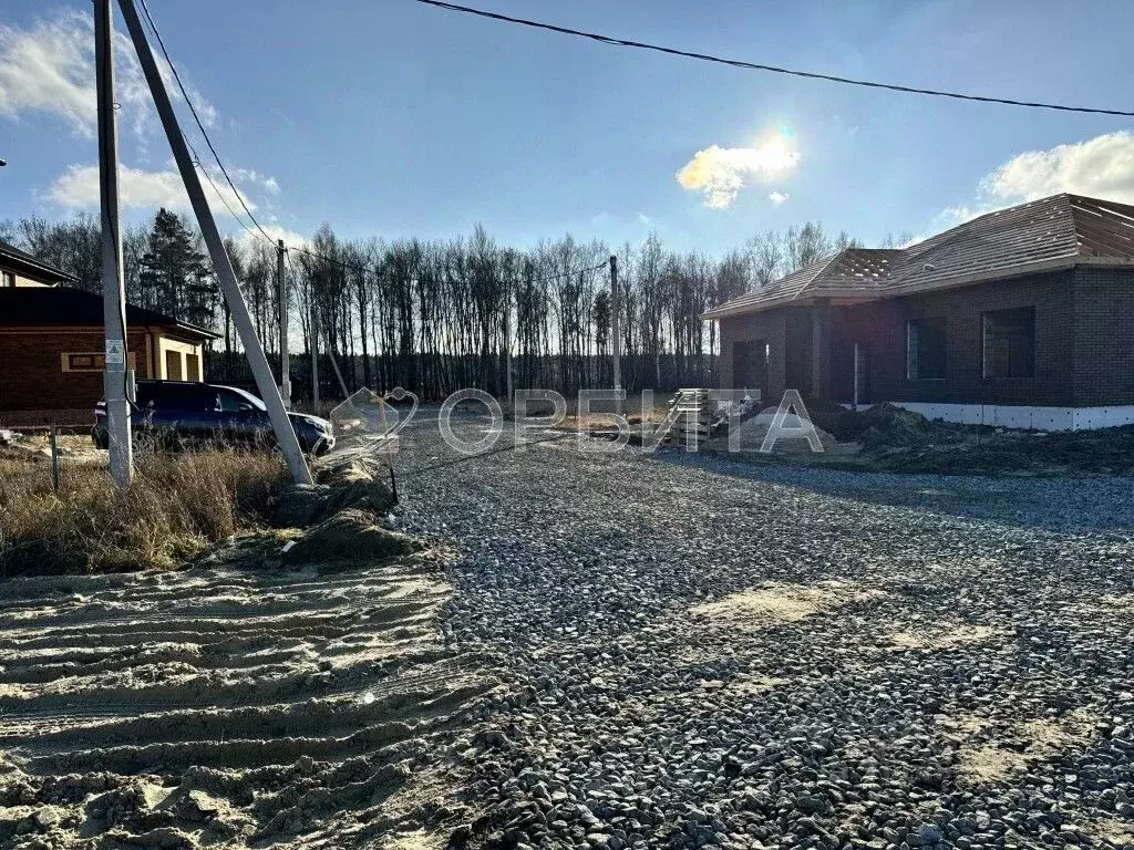 Участок в Тюменская область, Тюменский район, д. Падерина Луговая ул. ... - Фото 1