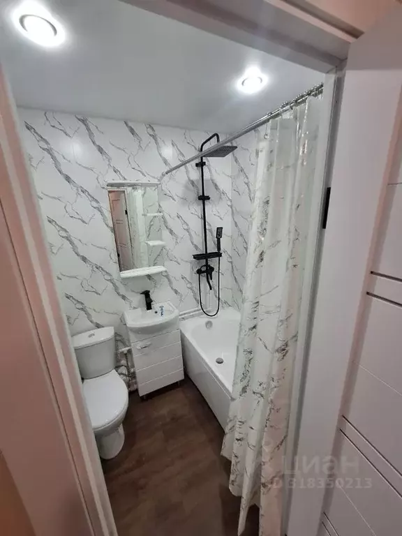 Студия Новгородская область, Великий Новгород ул. Космонавтов, 8 (17.0 ... - Фото 1