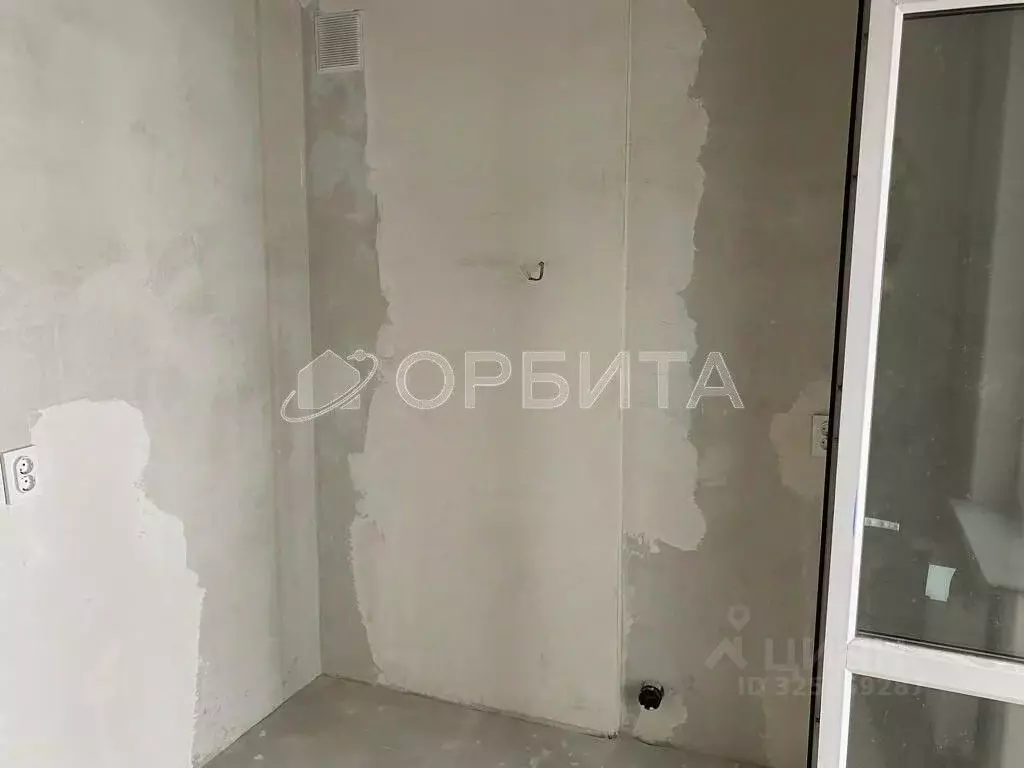 1-к кв. Тюменская область, Тюмень ул. Лесопарковая, 1к1 (38.1 м) - Фото 2