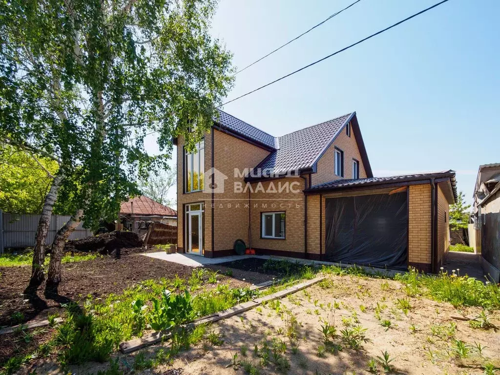 Дом в Омская область, Омск ул. Доватора, 22 (185 м) - Фото 1
