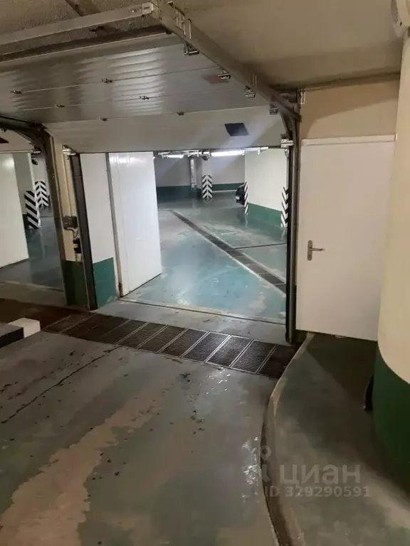 Гараж в Москва ул. Лобачевского, 98к3 (15 м) - Фото 1