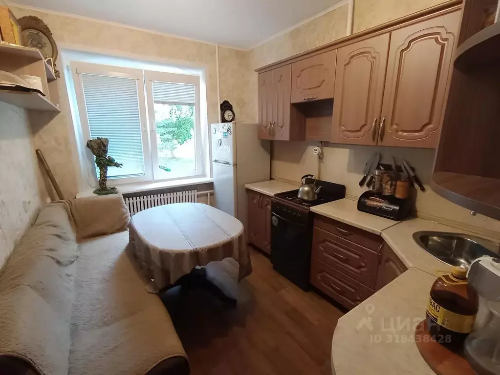 2-к кв. Ульяновская область, Димитровград ул. Циолковского, 8 (50.0 м) - Фото 0