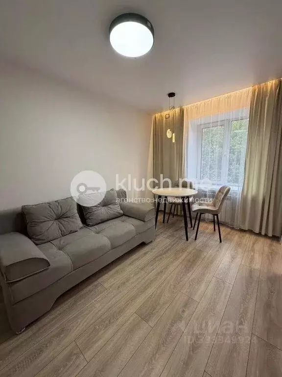3-к кв. Татарстан, Казань ул. Космонавтов, 28 (58.0 м) - Фото 1