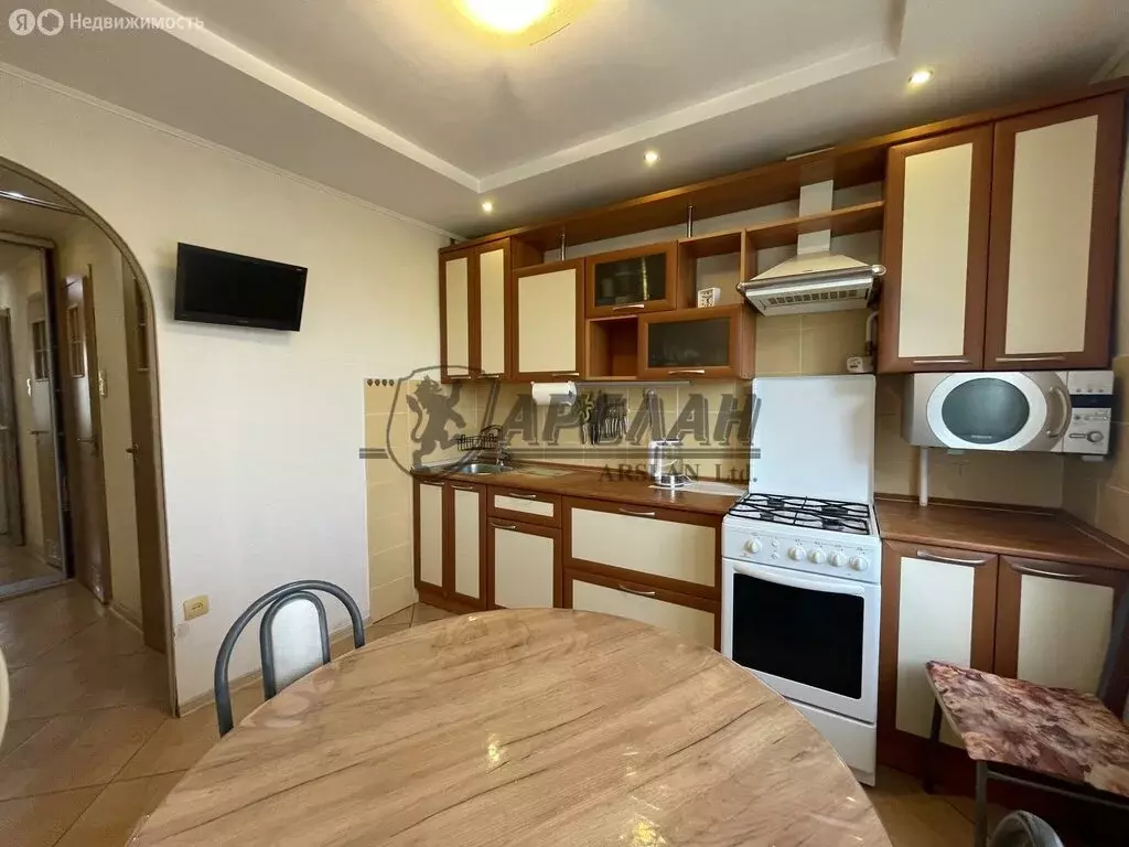 2-комнатная квартира: Казань, улица Сафиуллина, 30 (49.4 м) - Фото 2