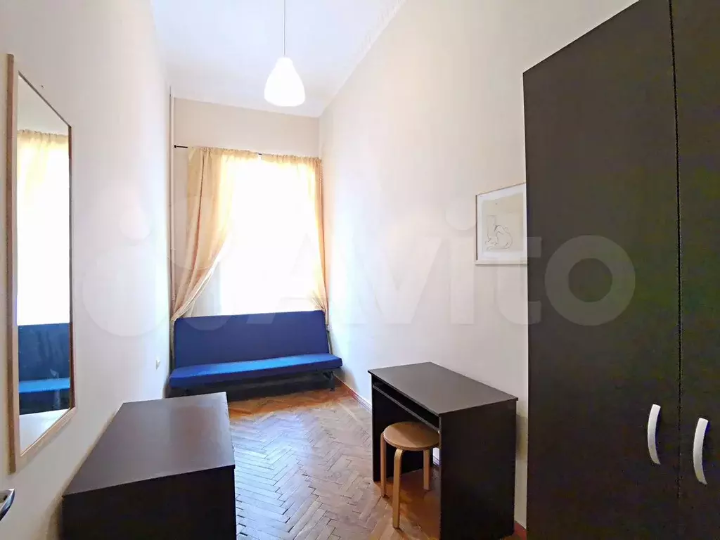 Комната 12 м в 6-к., 2/6 эт. - Фото 1