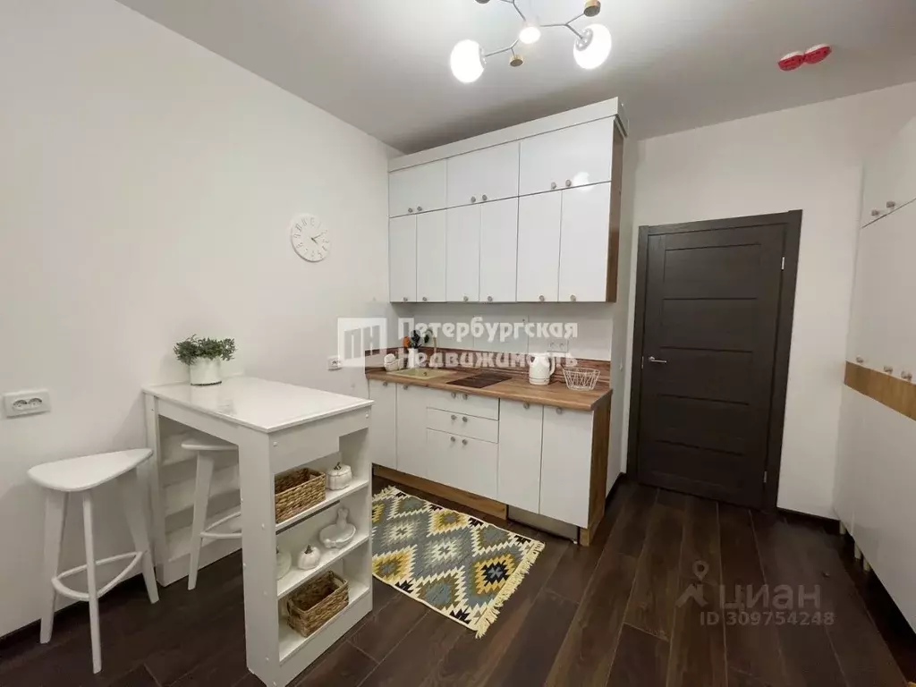 Студия Санкт-Петербург Фарфоровская ул., 7к2 (25.3 м) - Фото 1