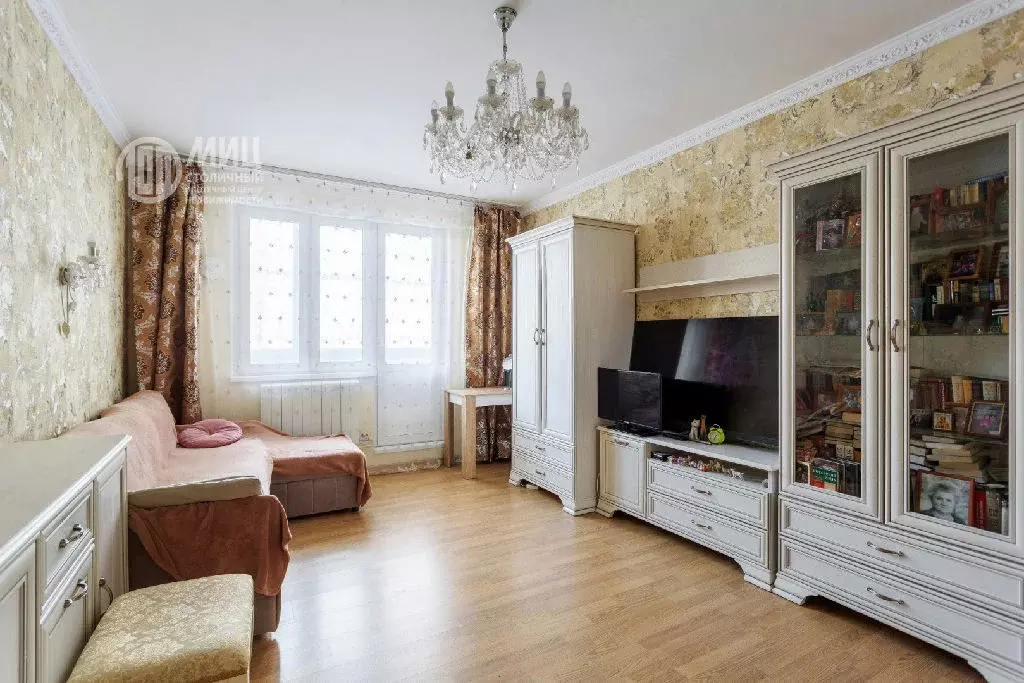 Продается 2-комнатная квартира - Фото 1