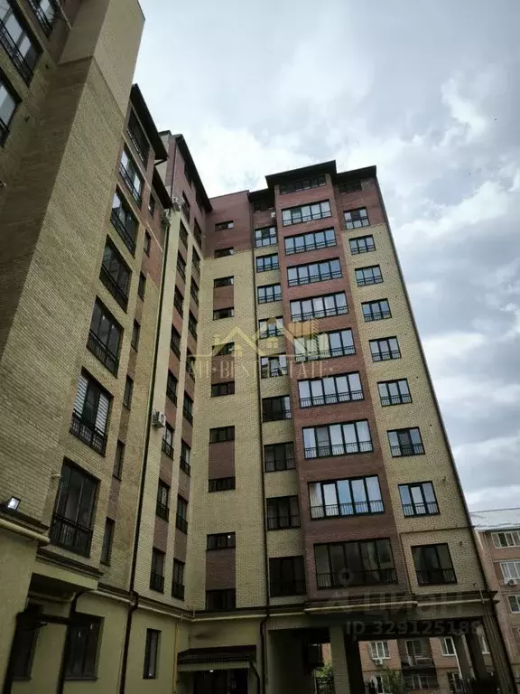 2-к кв. Северная Осетия, Владикавказ ул. Хадарцева, 10А (82.0 м) - Фото 1