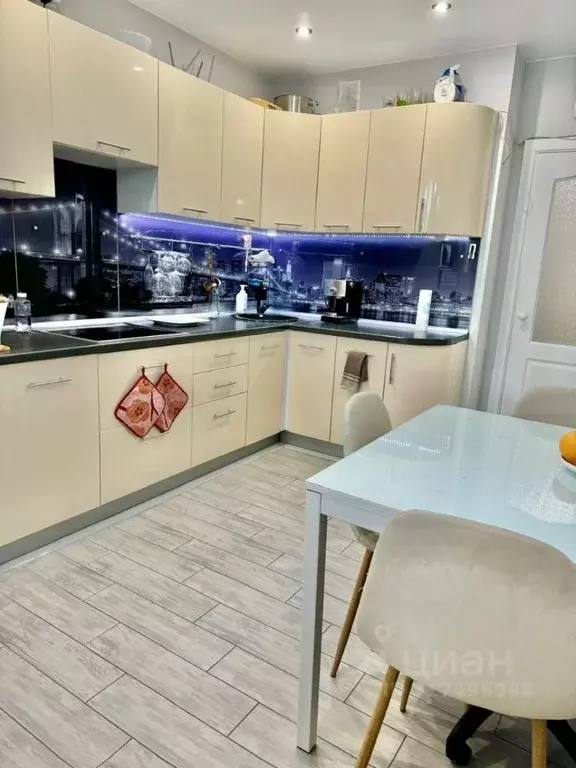 2-к кв. Томская область, Томск ул. Андрея Крячкова, 19 (62.0 м) - Фото 1