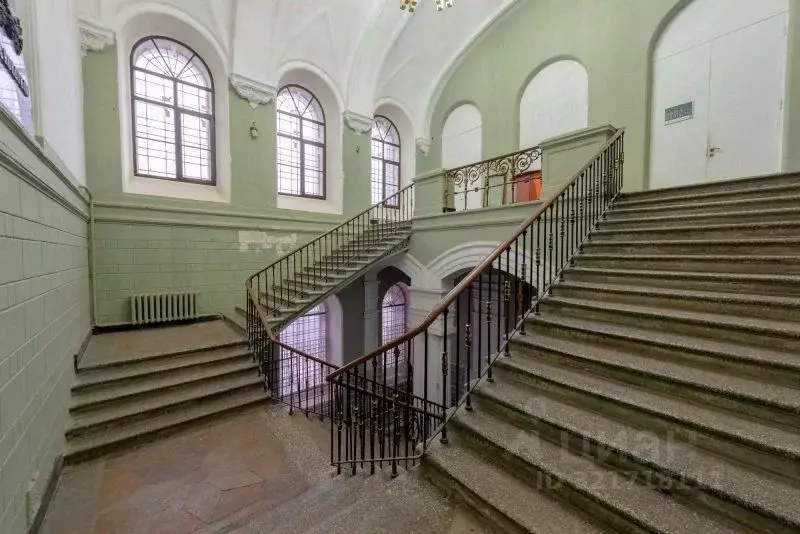 Торговая площадь в Санкт-Петербург ул. Комсомола, 2 (55 м) - Фото 0