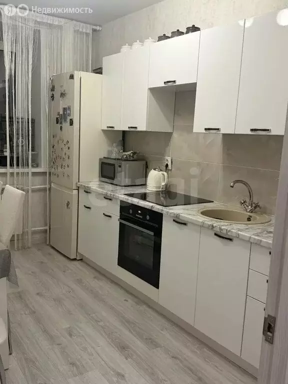 2-комнатная квартира: Тамбов, улица Августа Бебеля, 18 (58.4 м) - Фото 1