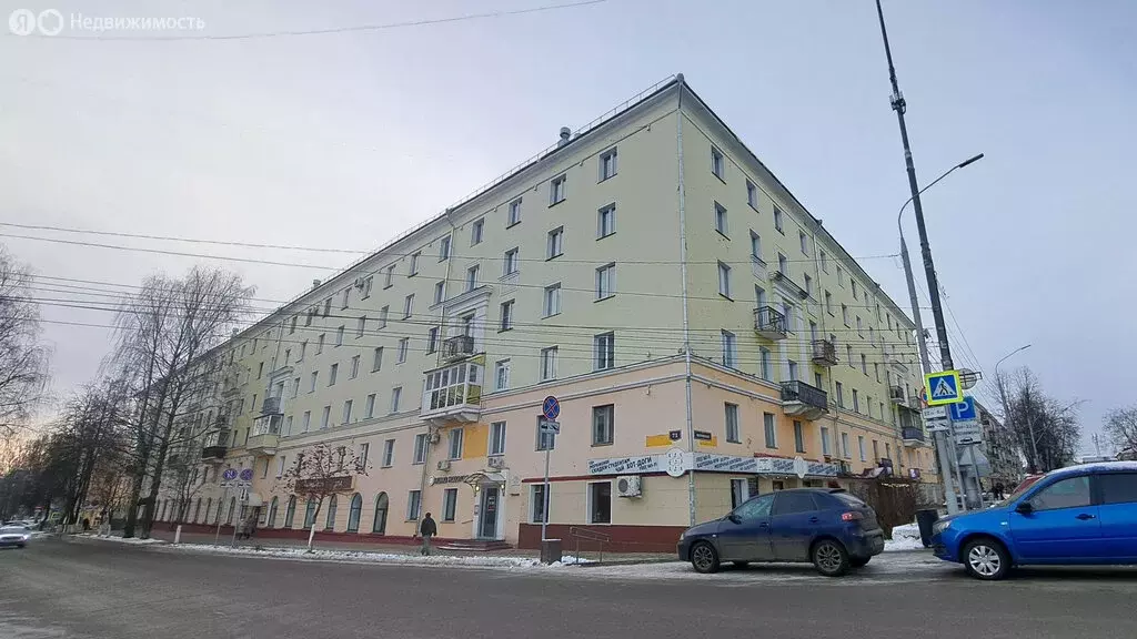 2-комнатная квартира: Киров, улица Защитников Отечества, 71 (61 м) - Фото 1