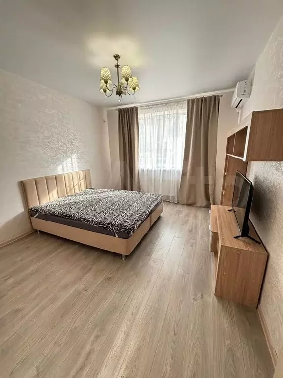 1-к. квартира, 40 м, 1/16 эт. - Фото 1