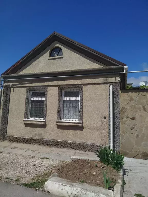 Дом в Крым, Евпатория ул. Шмидта, 48 (72 м) - Фото 1
