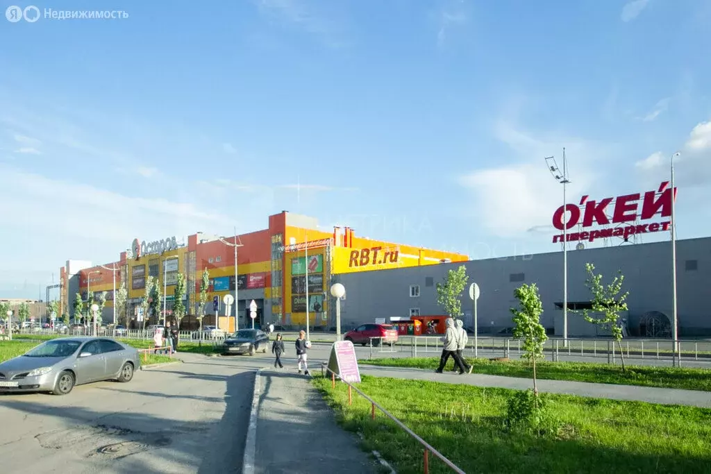 2-комнатная квартира: Тюмень, улица Николая Ростовцева, 10 (54.6 м) - Фото 1