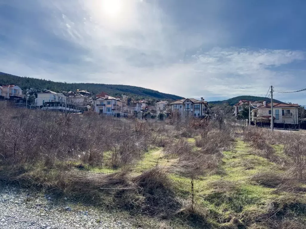 Участок в Краснодарский край, Геленджик городской округ, с. Кабардинка ... - Фото 1