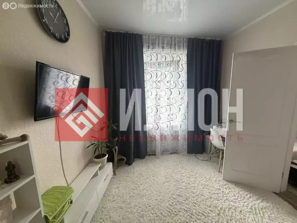 2-комнатная квартира: Феодосия, улица Куйбышева, 3 (33.6 м) - Фото 1