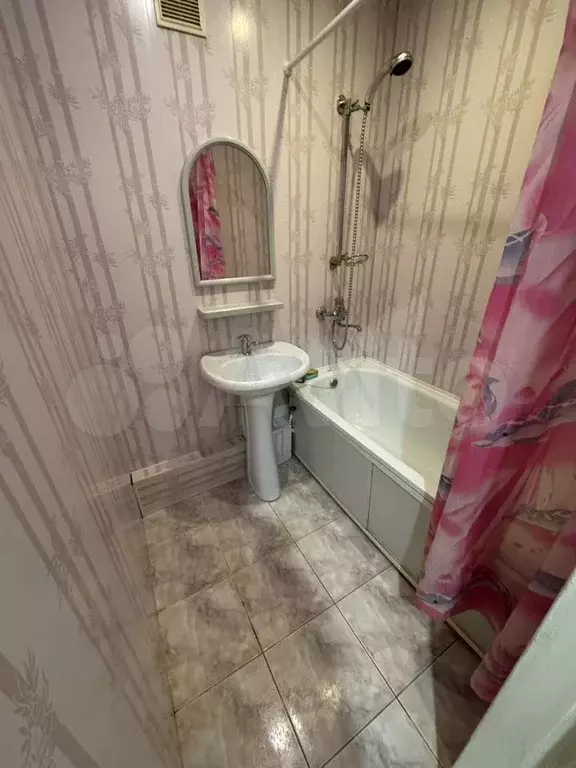 2-к. квартира, 49 м, 5/5 эт. - Фото 1