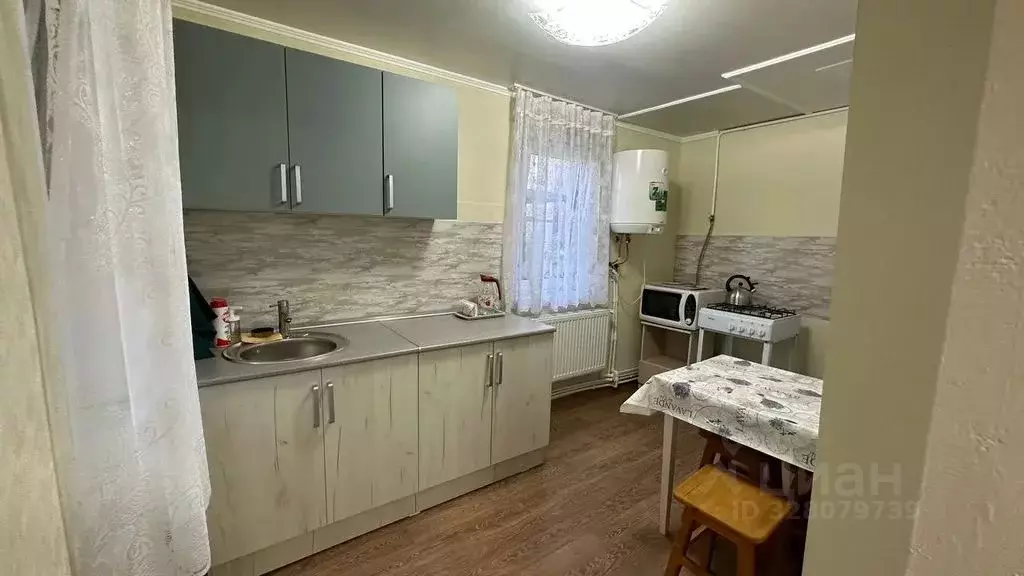 Дом в Краснодарский край, Ейск Нижнесадовая ул., 508 (45 м) - Фото 1