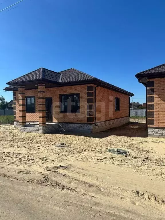 Дом в Воронежская область, Рамонский район, Новоживотинновское с/пос, ... - Фото 1