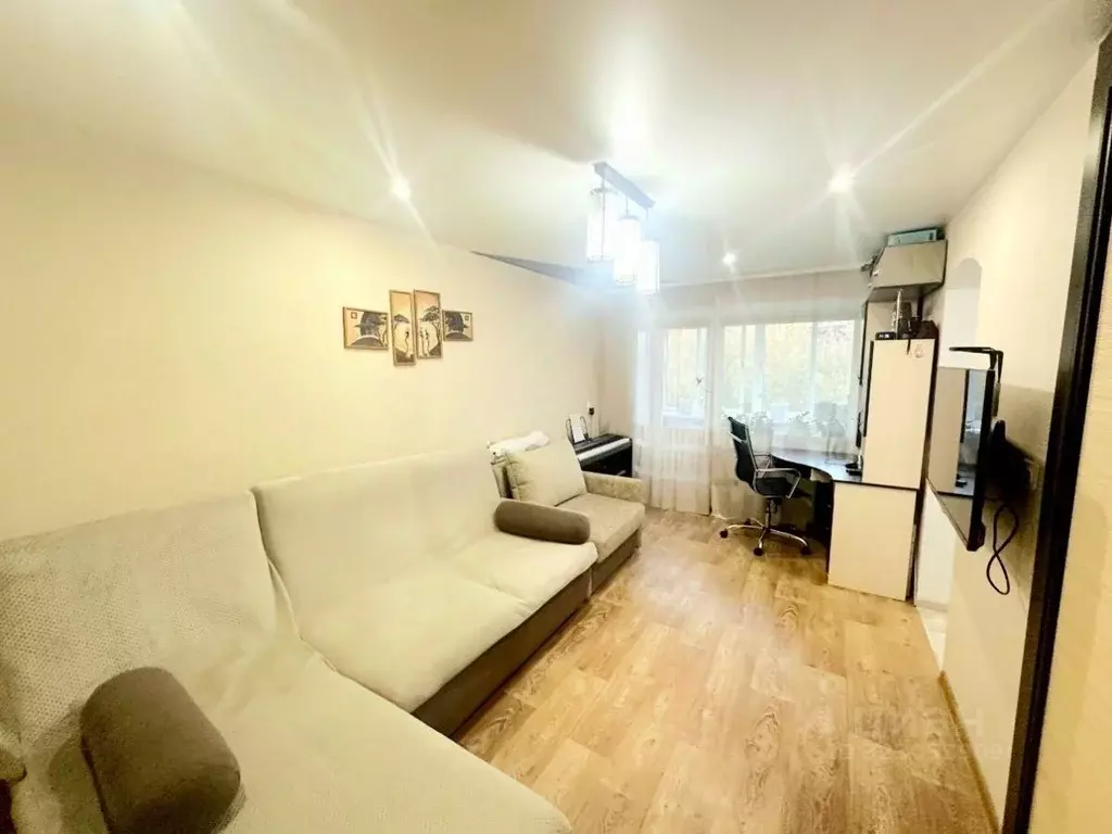 2-к кв. Удмуртия, Сарапул ул. Ефима Колчина, 50А (42.5 м) - Фото 1