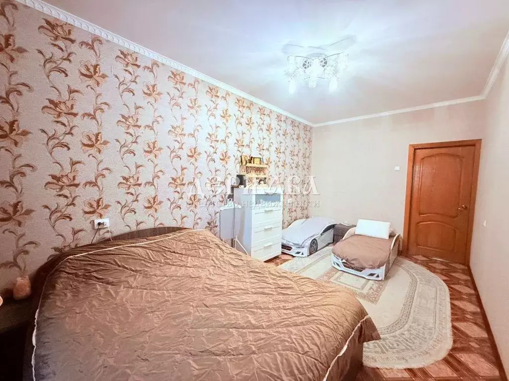 2-к кв. Белгородская область, Старый Оскол Приборостроитель мкр, 14 ... - Фото 2