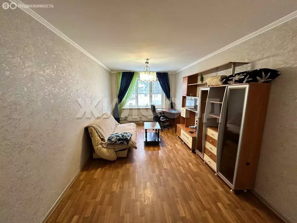 3-комнатная квартира: Тольятти, улица Голосова, 105 (65.6 м) - Фото 1