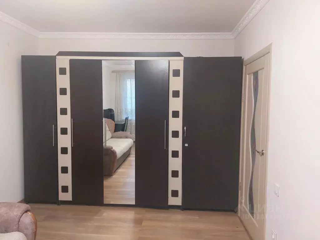 2-к кв. Крым, Симферополь ул. Куйбышева, 31 (42.0 м) - Фото 0