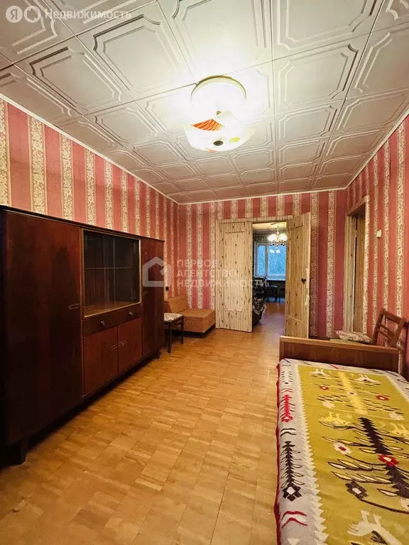 4-комнатная квартира: Серпухов, Бригадная улица, 6 (76.7 м) - Фото 1