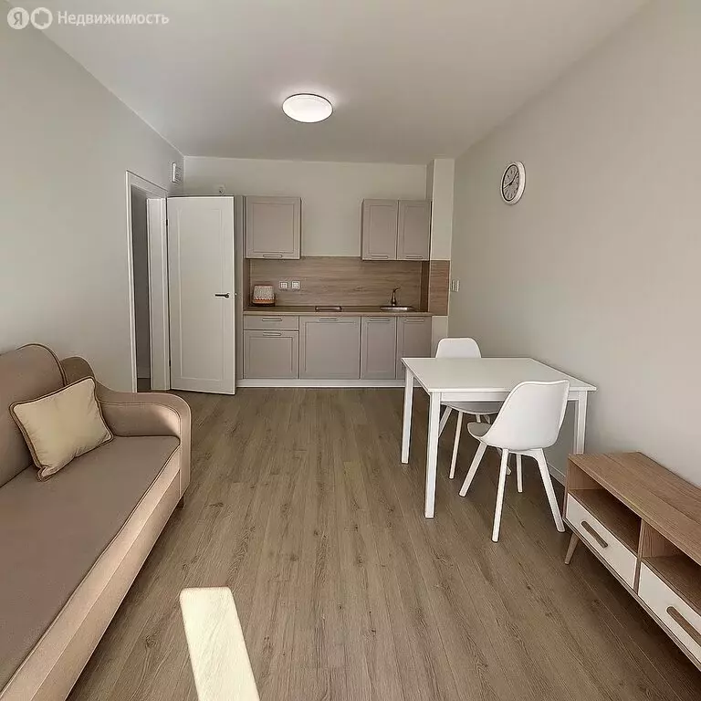 1-комнатная квартира: Екатеринбург, улица Куйбышева, 84к1 (35 м) - Фото 2