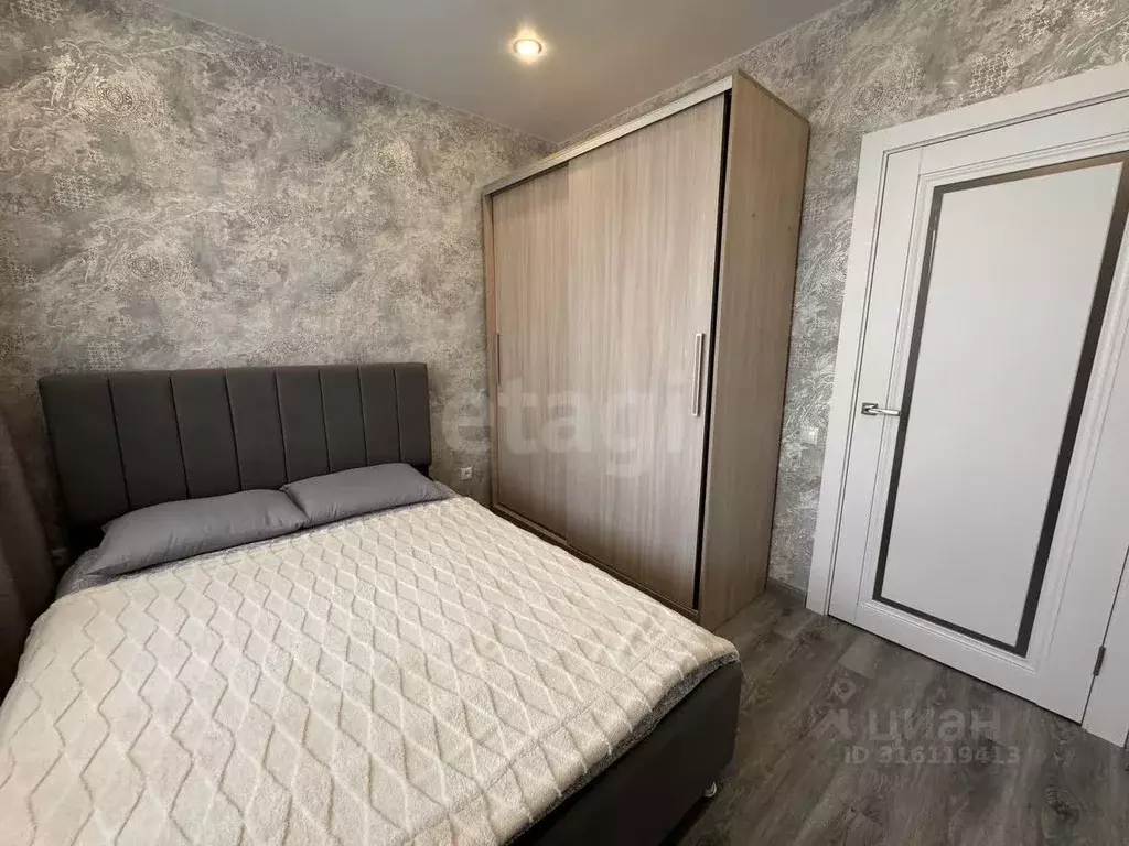 1-к кв. Тюменская область, Тюмень ул. Краснооктябрьская, 6 (38.6 м) - Фото 0