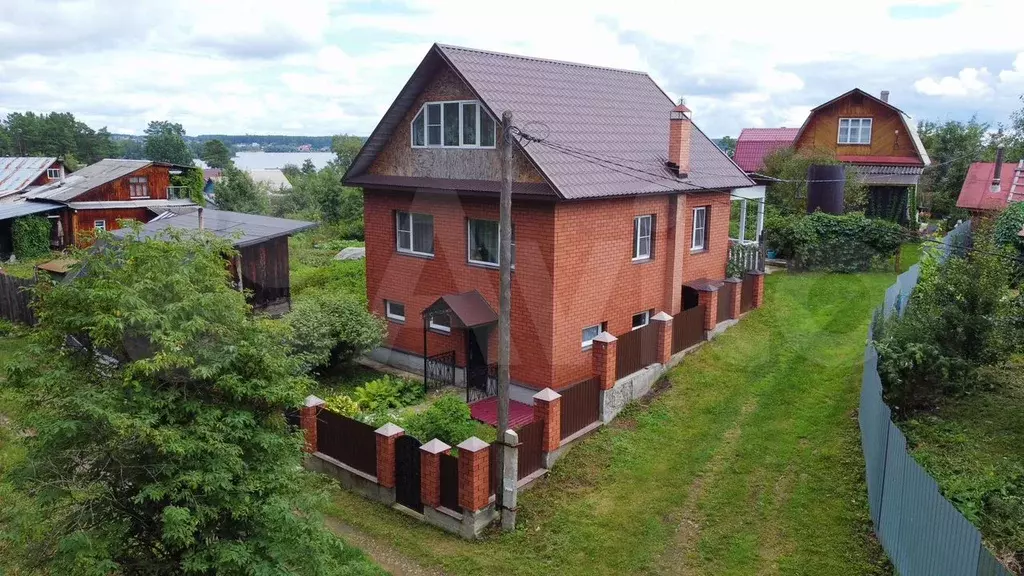 Дом 150 м на участке 9 сот. - Фото 0