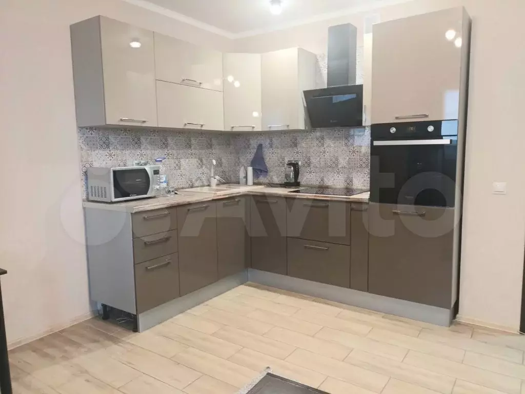 3-к. квартира, 59 м, 4/17 эт. - Фото 0