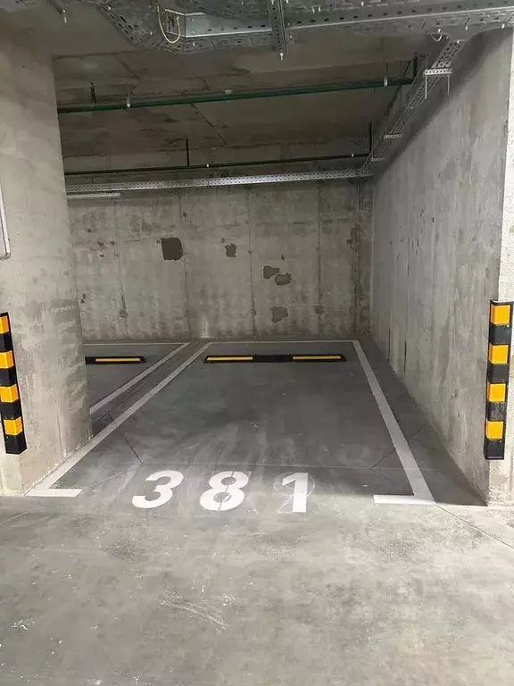 Гараж в Москва Производственная ул., 17 (13 м) - Фото 1