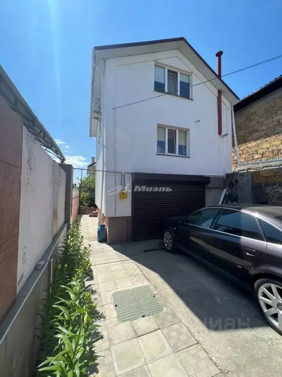 Дом в Крым, Симферополь ул. Вилар (307 м) - Фото 1