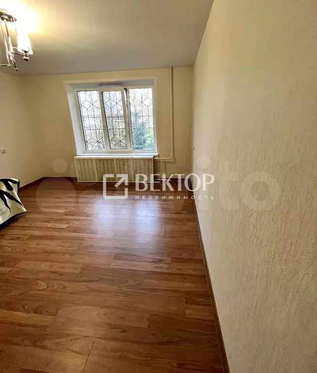 3-к. квартира, 55м, 1/5эт. - Фото 0