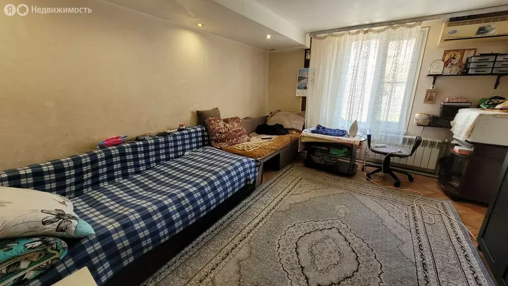 Дом в Аксай, улица Карла Либкнехта (50 м) - Фото 1