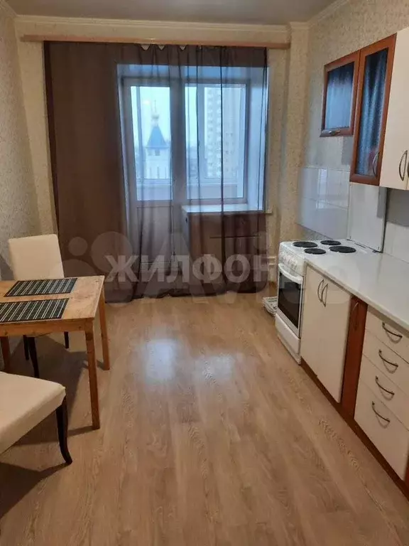 1-к. квартира, 50 м, 8/10 эт. - Фото 1