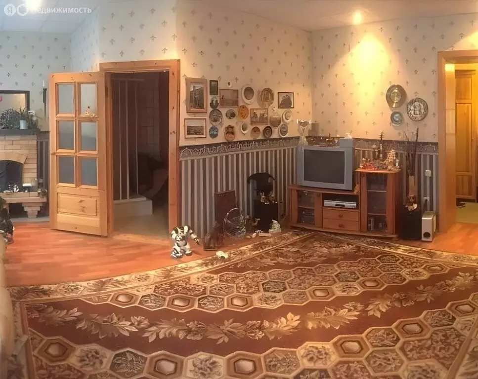 3-комнатная квартира: Никель, Гвардейский проспект, 18 (94.4 м) - Фото 1