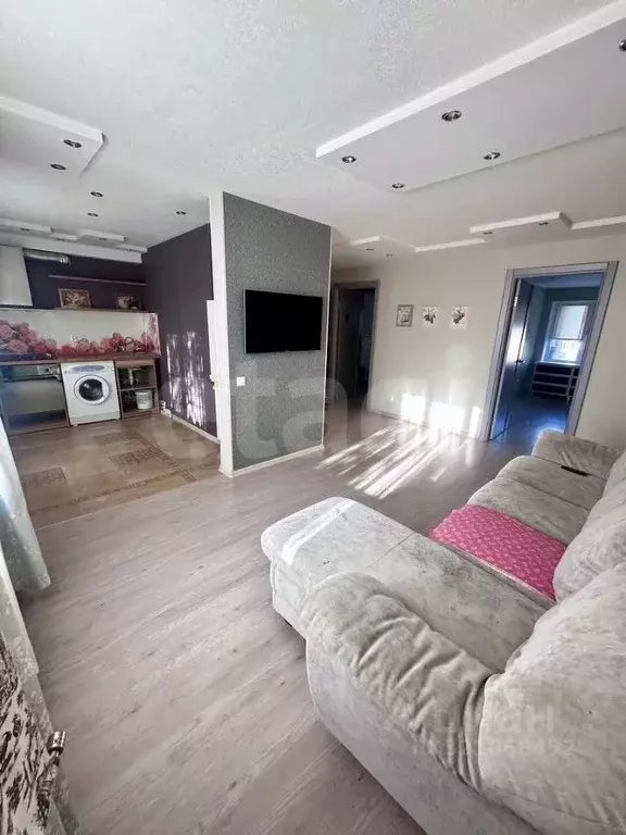 3-к кв. Коми, Сыктывкар ул. Комарова, 3 (57.7 м) - Фото 1