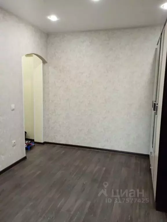 1-к кв. Волгоградская область, Волгоград Краснополянская ул., 46 (30.4 ... - Фото 1