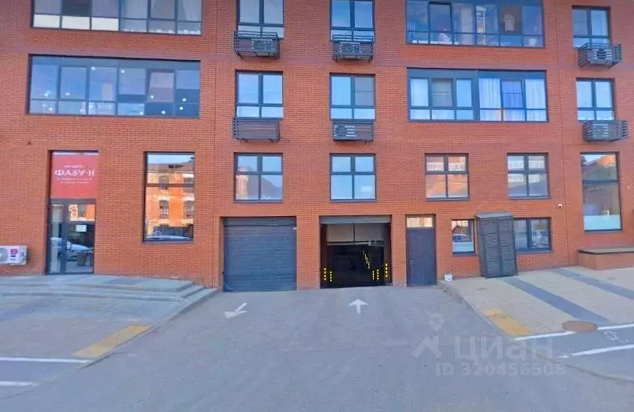 Гараж в Московская область, Наро-Фоминск пл. Свободы, 4к1 (13 м) - Фото 1