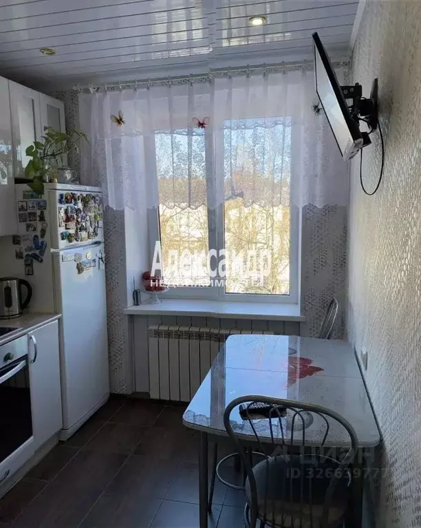 3-к кв. Ленинградская область, Приозерский район, Кузнечное пгт ... - Фото 1