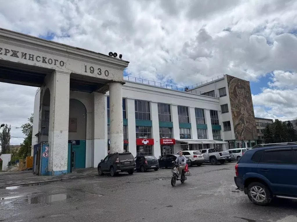 Офис в Волгоградская область, Волгоград ул. Площадь Дзержинского, 1 ... - Фото 1