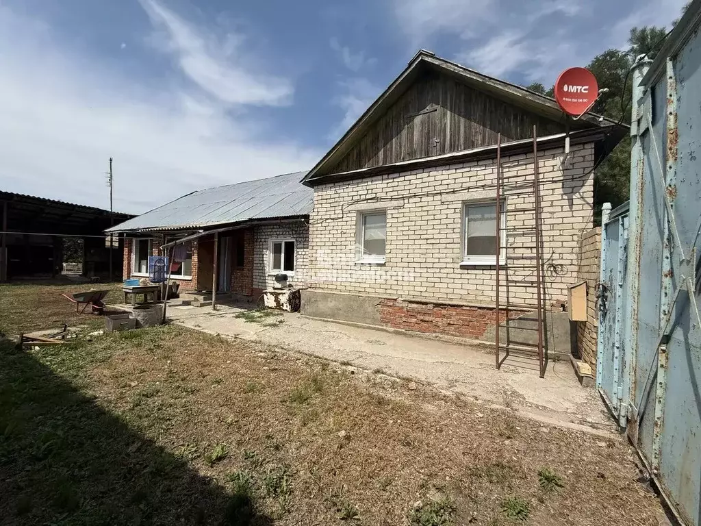 Дом в Саратовская область, Балаковский район, Натальинское ... - Фото 2