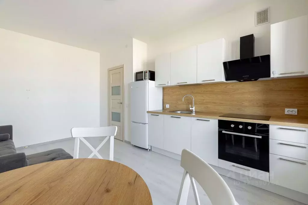 3-к кв. Санкт-Петербург аллея Арцеуловская, 15 (51.5 м) - Фото 2