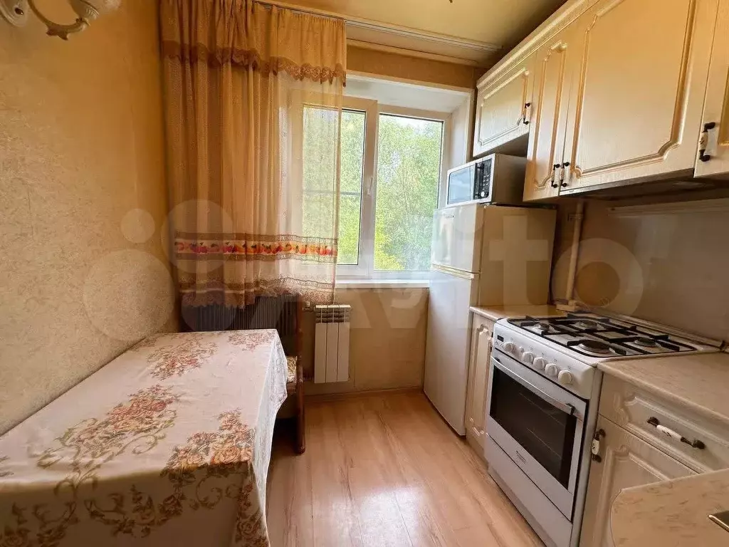 3-к. квартира, 61 м, 3/5 эт. - Фото 1