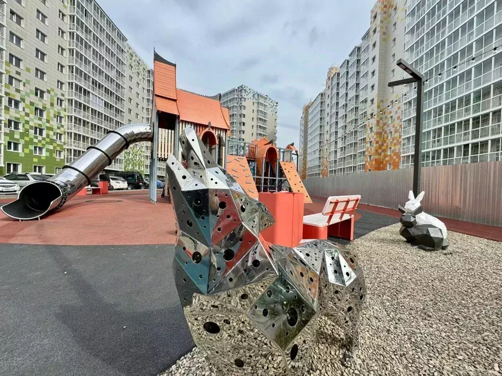 2-к кв. Иркутская область, Иркутск ул. Варламова, 102 (57.1 м) - Фото 2