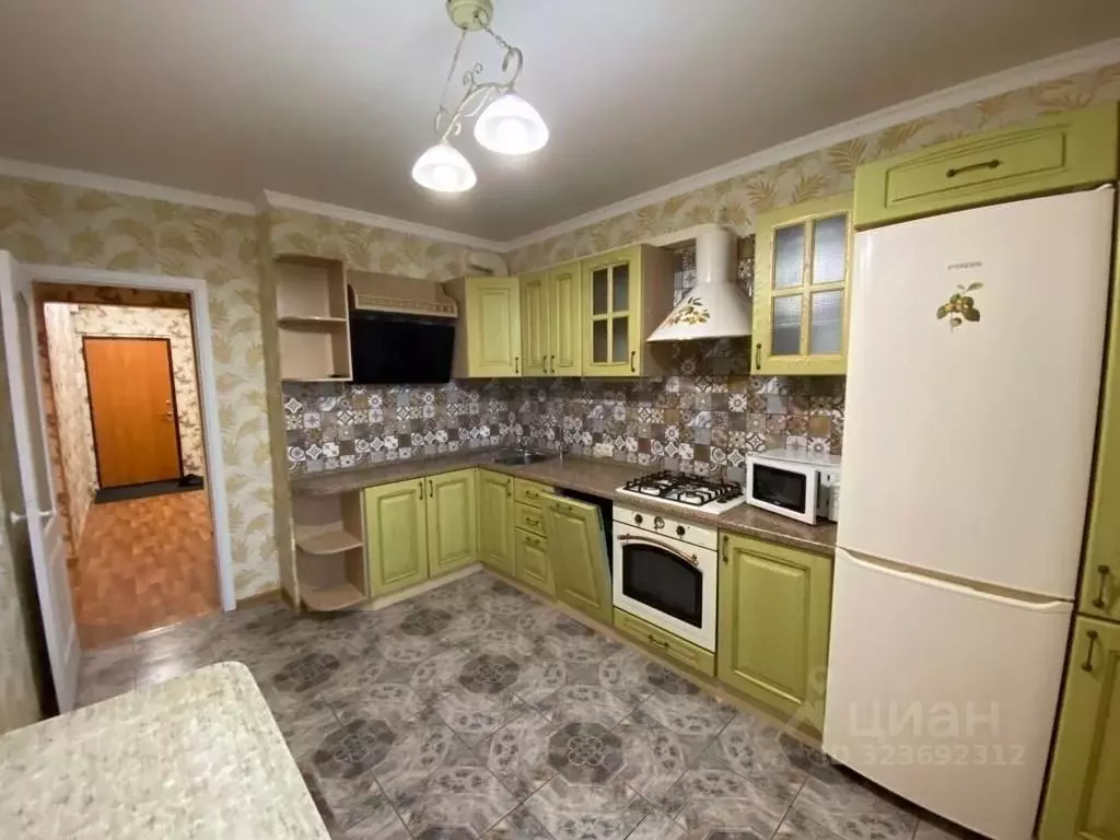 3-к кв. Татарстан, Альметьевск Алсу мкр, ул. Рината Галеева, 29 (90.0 ... - Фото 1