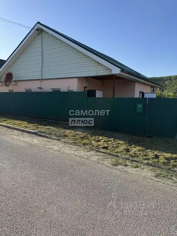 Дом в Краснодарский край, Крымский район, Нижнебаканская ст-ца ул. ... - Фото 1